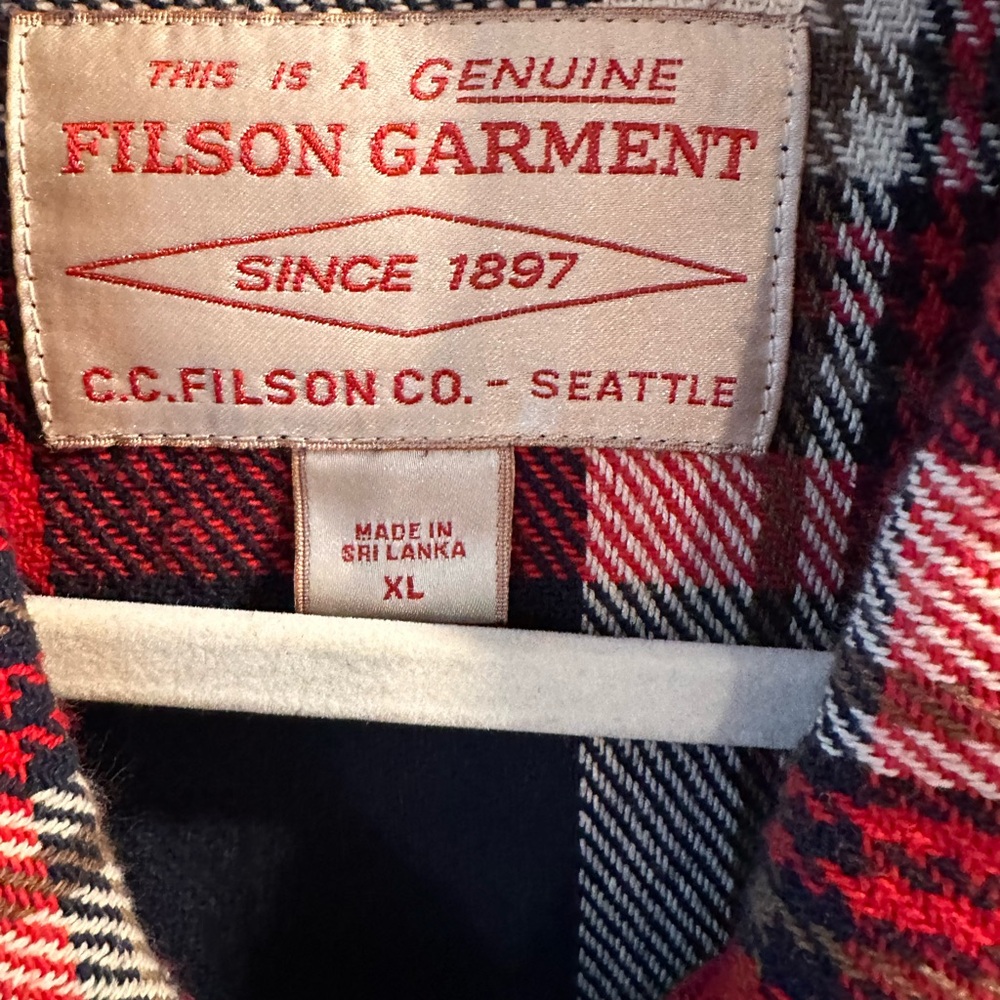 Filson Navy Red White Plaid Lightweight Shirt Jacket - Picture 3 of 3